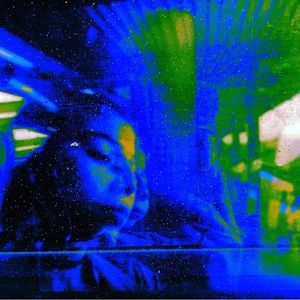 Meet your Posher, Valeria